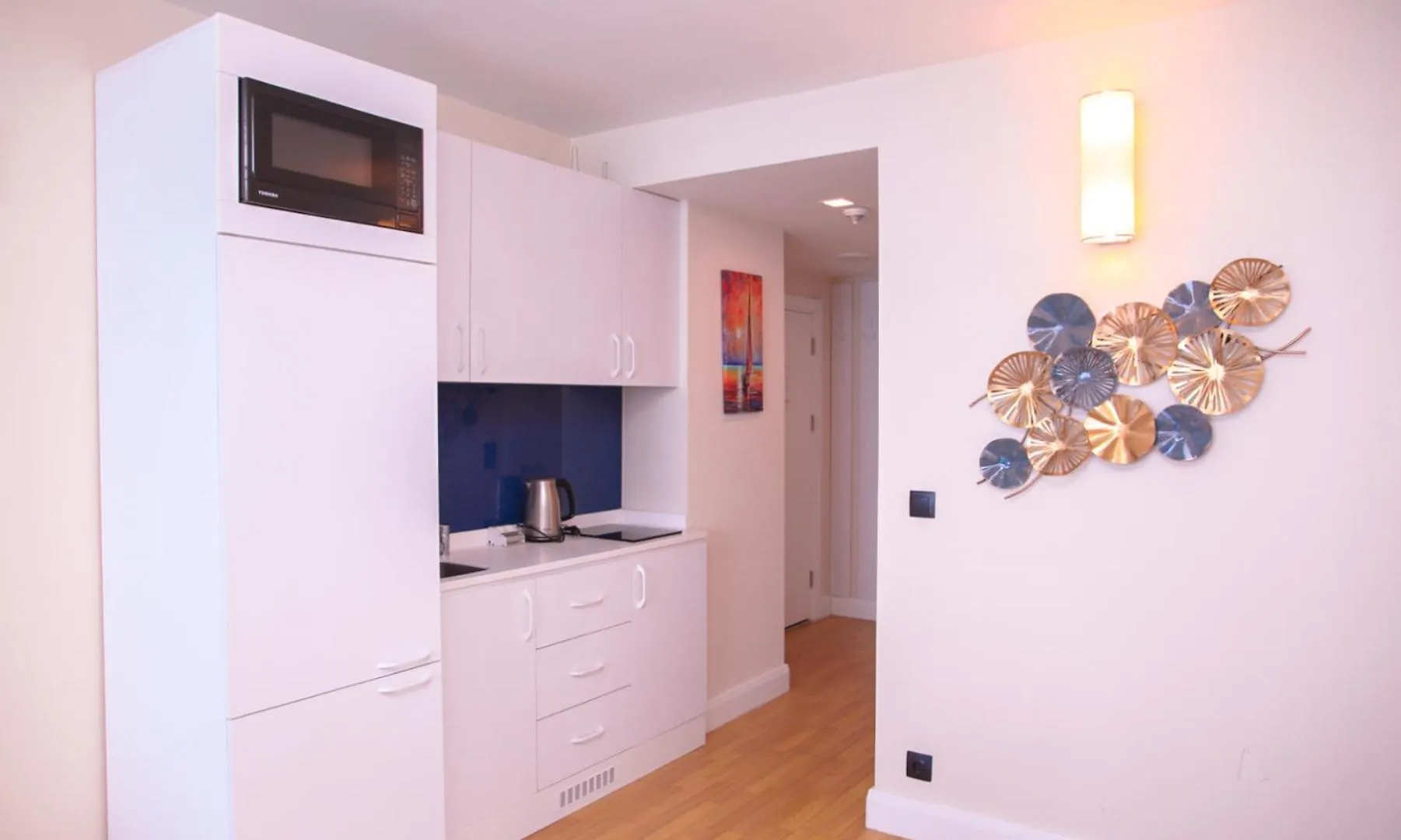 Warm Sea View Aparthotel In Orbi City 바투미